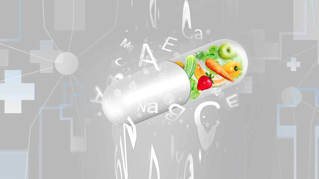 capsula transparente com diversas frutas e legumes dentro